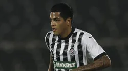 Joao Grimaldo es uno de los delanteros más importantes de Perú.