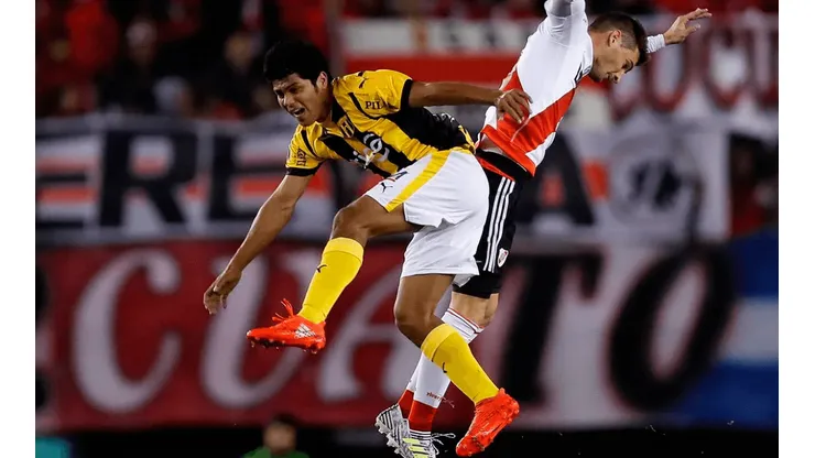 Llega el primero: Robert Rojas sería nuevo jugador de River