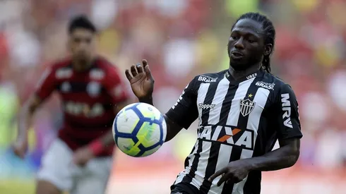 Caracol Radio: Junior demandó al Mineiro por el traspaso de Chara