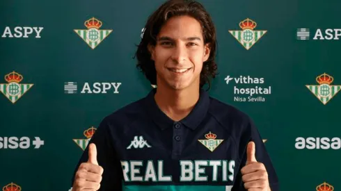 Diego Lainez fue presentado de manera oficial en el Betis: "Es un gran club"