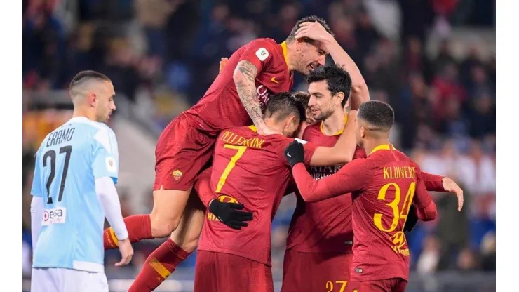 Todo Roma festeja el gol de Javier Pastore.