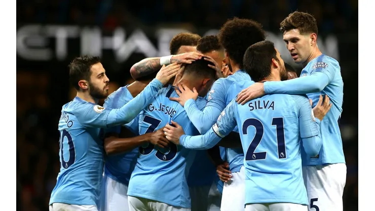 Todo Manchester City celebra el triunfo.