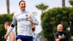 Del lado de Messi: Ibrahimović arremetió y disparó contra Cristiano