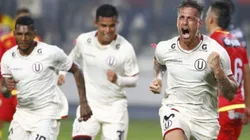 Simples, pero hermosas: Universitario presentó sus nuevas camisetas