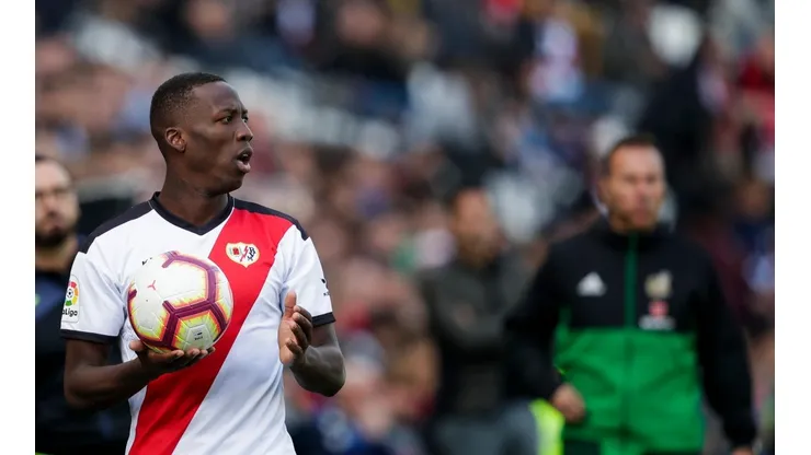 Orgullo de todo Perú: Advíncula aparece en el once ideal de La Liga