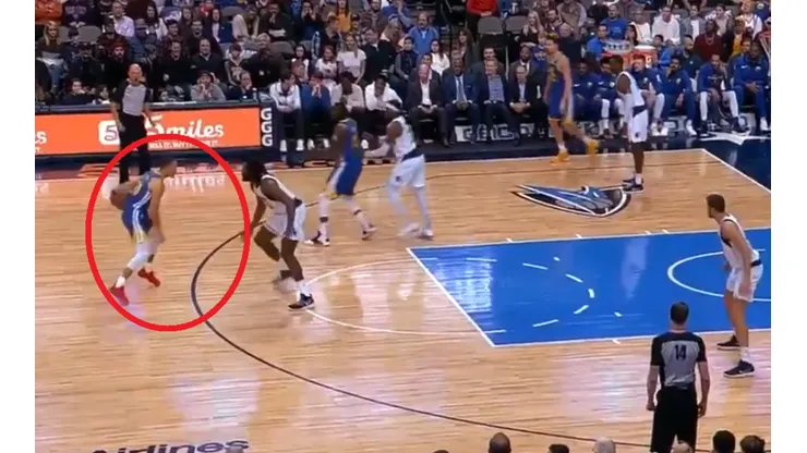 Drible, baile, finta y bandeja: el festival de Stephen Curry