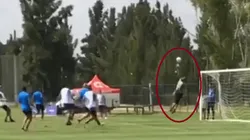 Acá estoy yo: Marcos Díaz brilló con sus atajadas en el primer entrenamiento de Boca