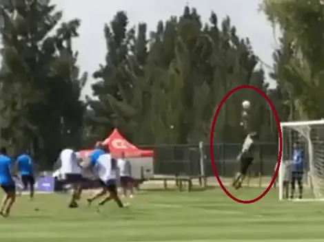 Acá estoy yo: Marcos Díaz brilló con sus atajadas en el primer entrenamiento de Boca