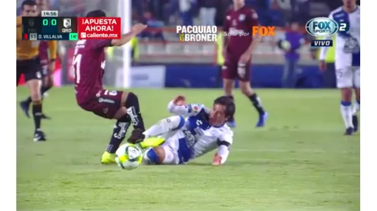 Villalva vio la roja por una entrada fuerte.