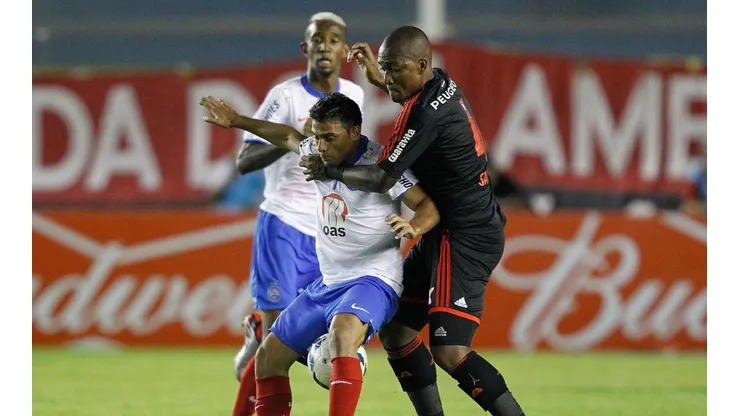 El primo de Messi llega al fútbol argentino.