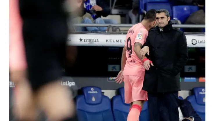 Valverde debe encontrar un suplente para Suárez.
