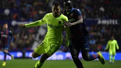 Murillo, firme en su debut con el Barcelona.