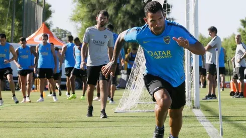 Foto de Carlos Tevez en el entrenamiento de Boca.