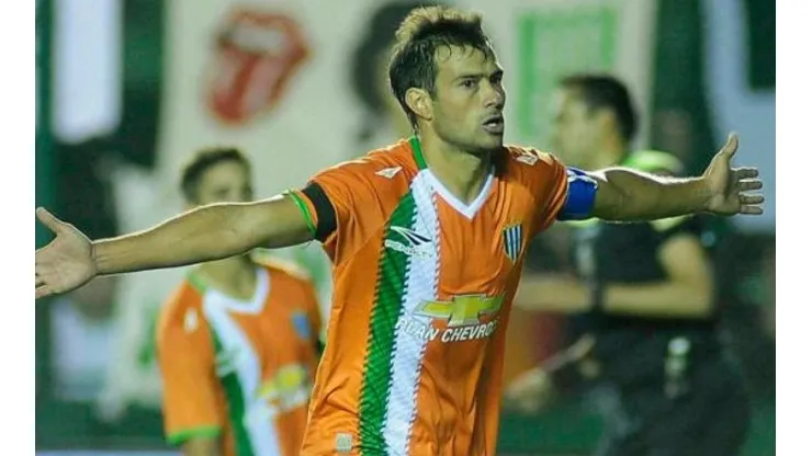 Racing tendría todo cerrado con Cvitanich para ahogar las penas que le causó el Morro García
