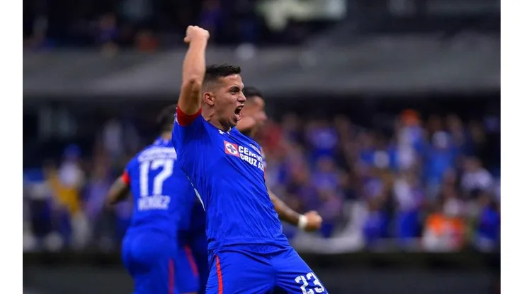 ARRIBA CEMENTERO. Iván Marcone es uno de los referentes de Cruz Azul (Foto: Getty).