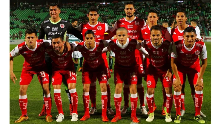 Mineros dio el golpe y le ganó sobre el final a Lobos