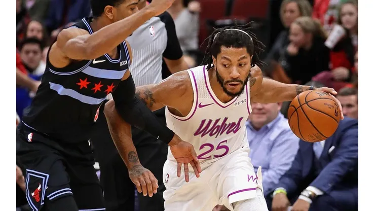 Derrick Rose se disculpa por decir que sus detractores "deben matarse"