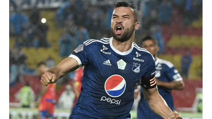 Caracol Radio: Andrés Cadavid de Millonarios a Colón
