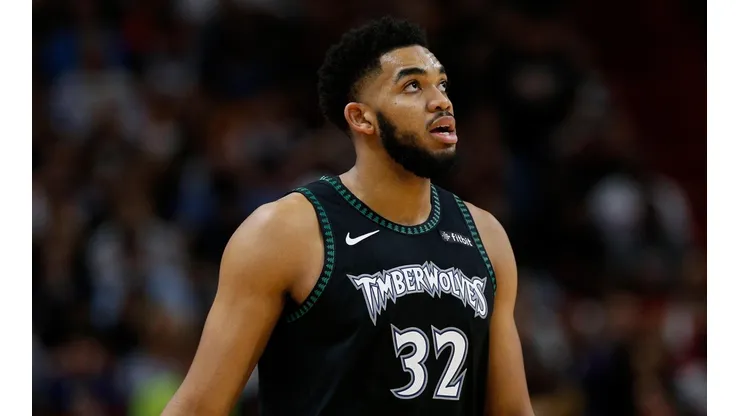 28 y 18 de Karl-Anthony Towns: Lo que dejó el domingo en la NBA