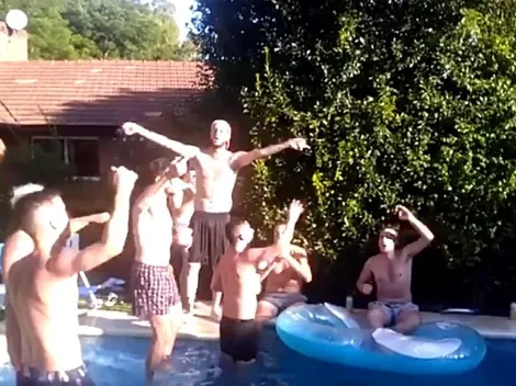 Unos hinchas de River cambiaron la letra de una conocida canción contra Boca y se hizo viral