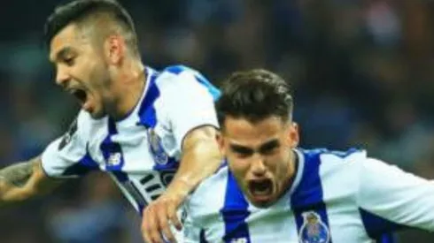 Reyes saludó a Tecatito Corona por su 26° cumpleaños