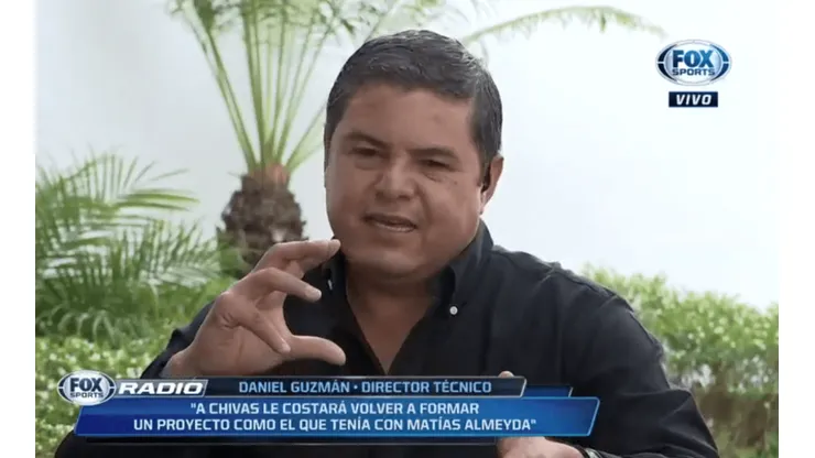 "En Chivas siguen viviendo del pasado": Daniel Guzmán