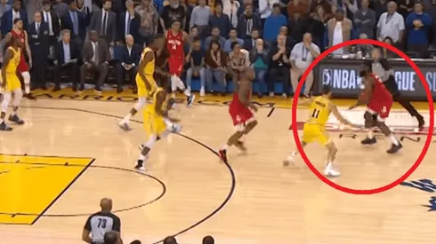 James Harden liquida a los Warriors con un triple imposible