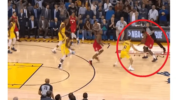 James Harden liquida a los Warriors con un triple imposible