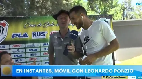 Ponzio se animó a cantar folclore y enamoró aún más a todo River