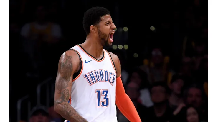 "No te necesitamos" Fanáticos de los Lakers abuchean a Paul George