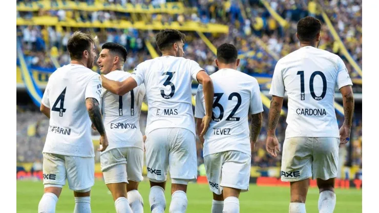 SU ÚLTIMO GRITO. Cristian Espinoza celebra su gol ante Patronato (Foto: Getty).