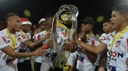 El campeón refuerza soldados