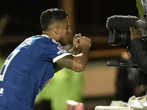 Carrillo se metió en el podio de los mejores goles de la Libertadores