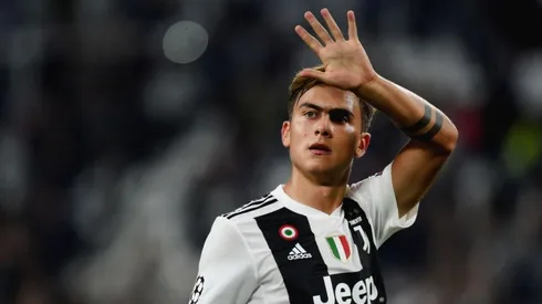Entendió todo: el gesto de Dybala con un niño que entró al campo