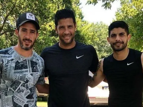 Pablo Pérez se juntó con varios ex Newell's y la reacción de los hinchas de Boca fue única