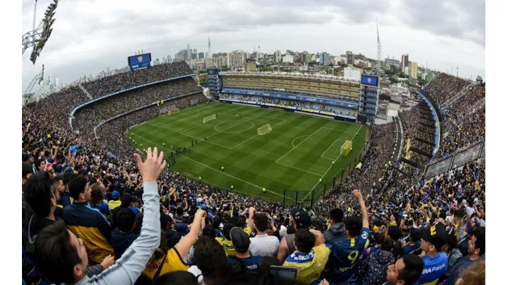 Lo quiere Boca y tiene en Instagram una foto "enamorado" de La Bombonera
