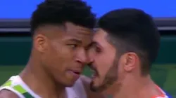 Enes Kanter le da un codazo a Giannis Antetokounmpo y se enciende la bronca