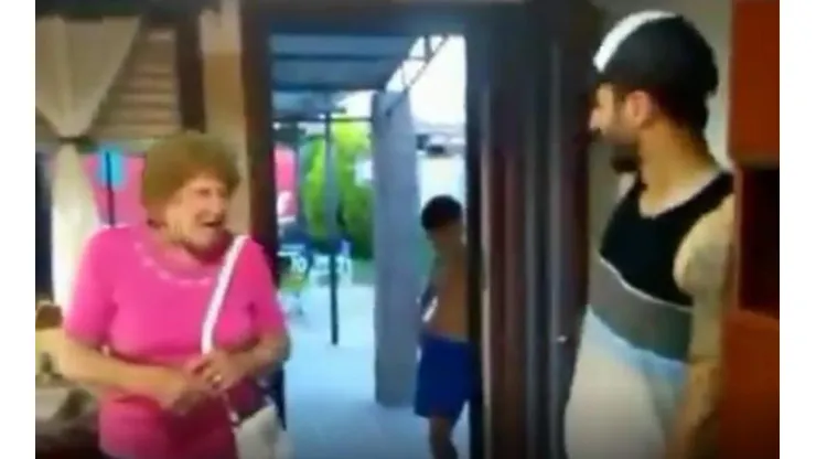 No podemos más: el video de Scocco burlándose de un niño hincha de Boca
