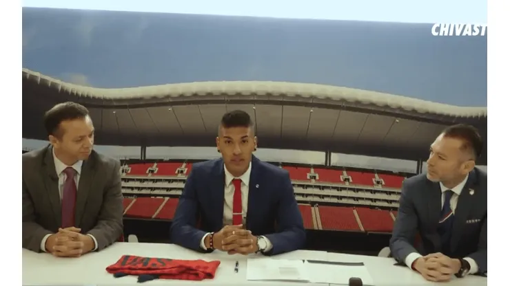 Tony Alfaro es nuevo refuerzo de Chivas.