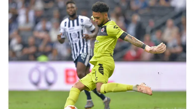 Pedro Gallese no jugará en Querétaro