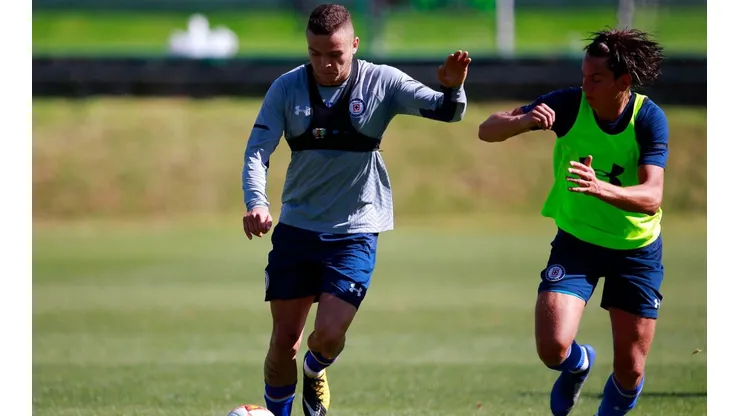 Jonathan Rodríguez es uno de los nombres que llegó a Cruz Azul.
