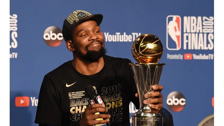 Kevin Durant afirma que lo critican porque "están celosos de lo que logró"