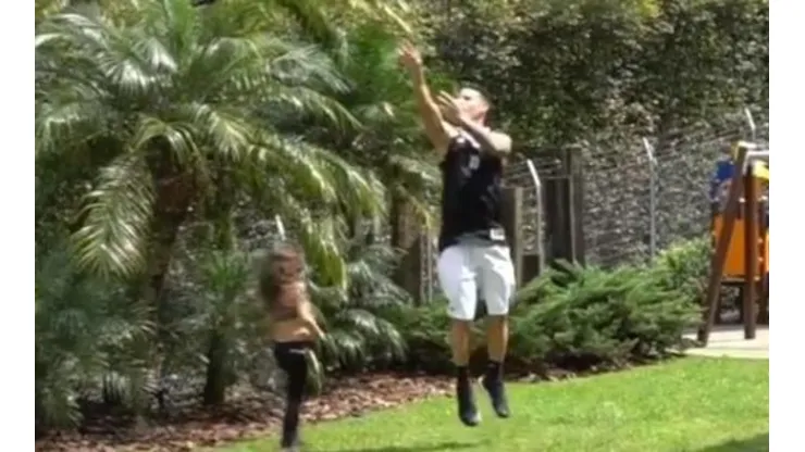 James Rodríguez: La tiene clara y no solo jugando al fútbol