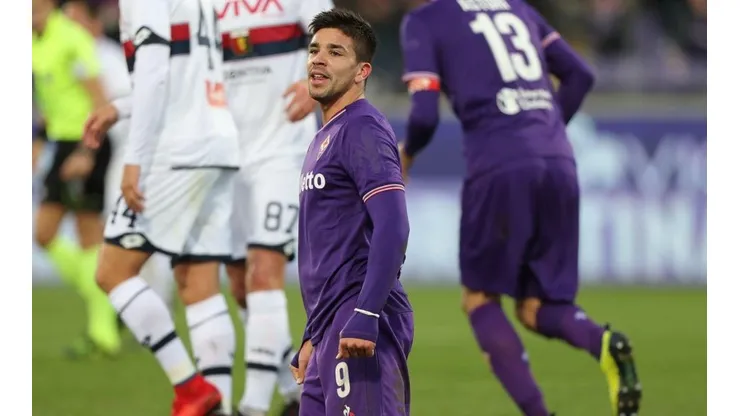 Genoa vs Fiorentina por la Serie A.