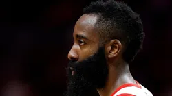 James Harden lleva a 70 niños de compras en navidad