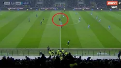 Casi hace el gol de su vida: Icardi sacó del medio ¡y le pegó al travesaño!