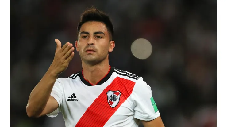 Foto de Gonzalo Martínez con la camiseta de River.