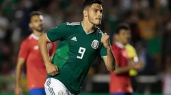 Raúl Jiménez ve la serie de Nicky Jam.