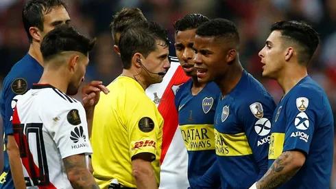 Los dos equipos de la Premier League que vienen por Wilmar Barrios