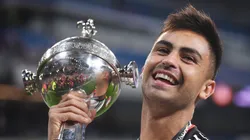 Gonzalo Martínez con la Copa Libertadores